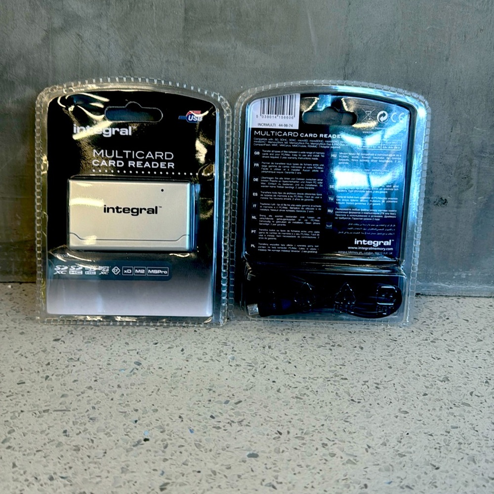 Intergal Multi-Slot USB-A Card Reader